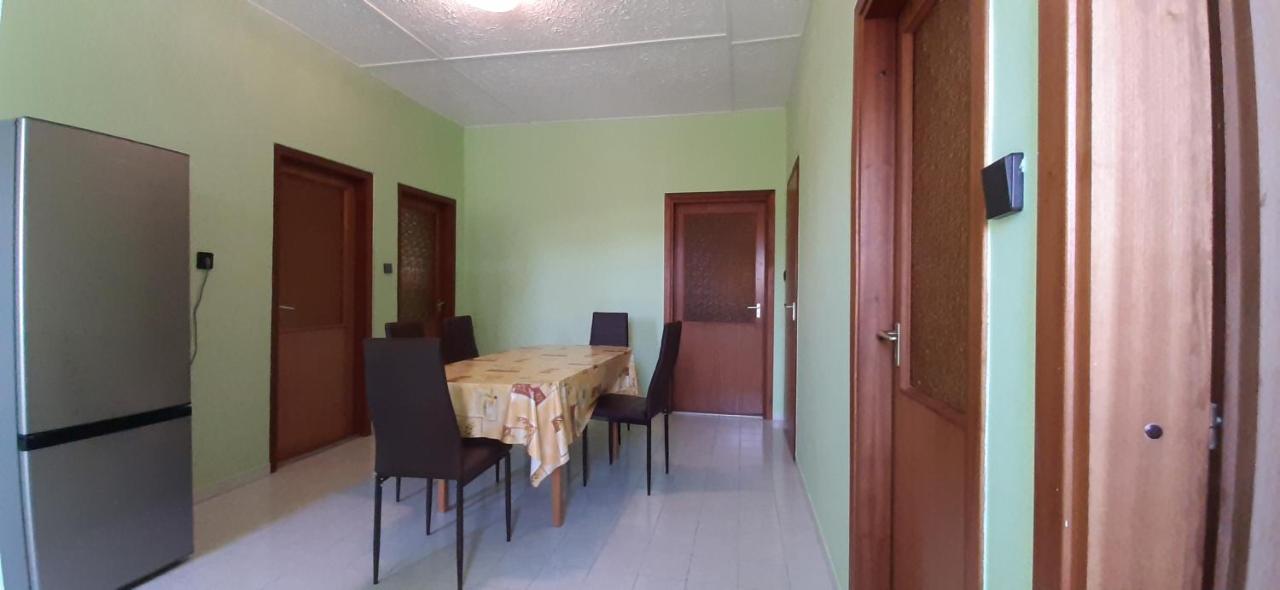 Hotel Nagy Vendeghaz Badacsonytomaj Exterior foto