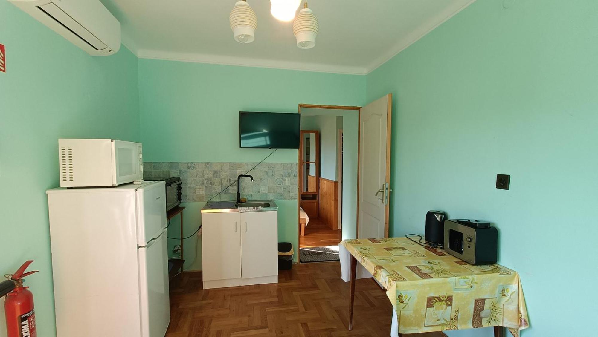 Hotel Nagy Vendeghaz Badacsonytomaj Exterior foto